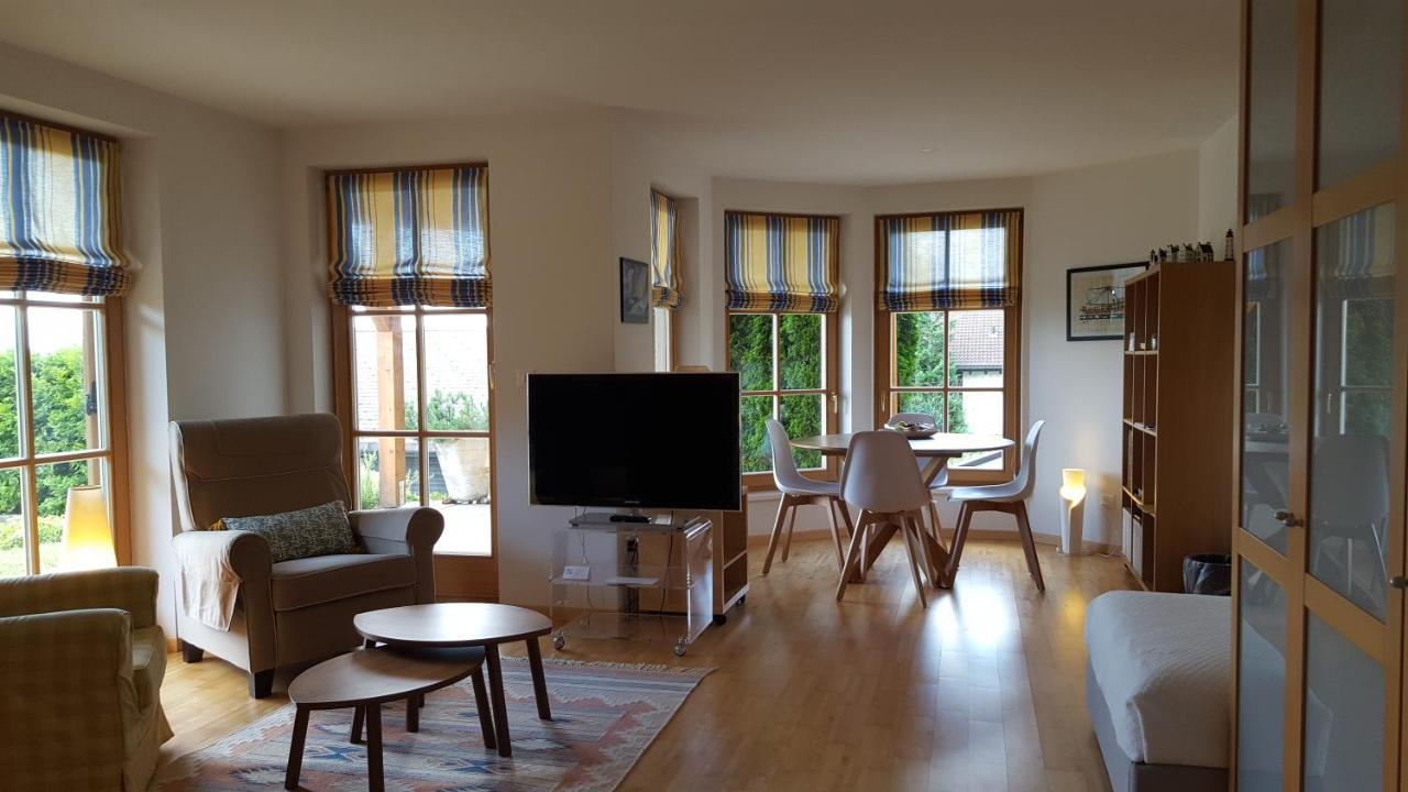 Suite Mit Parkplatz Gebertingen Exterior photo